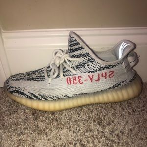 Yeezy 350 zebra v2 size 8